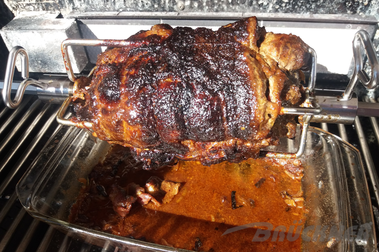 Rollbraten, gegrillt