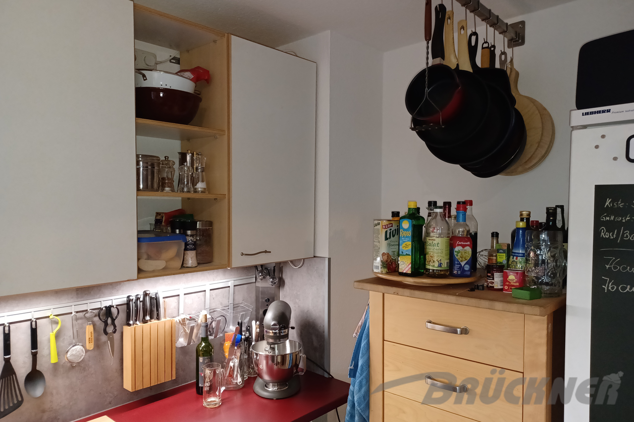 Küche, Pfannen, Oele, Essige