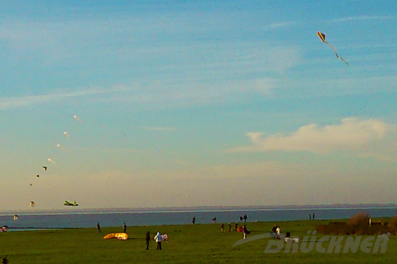 Drachen vor Norddeich