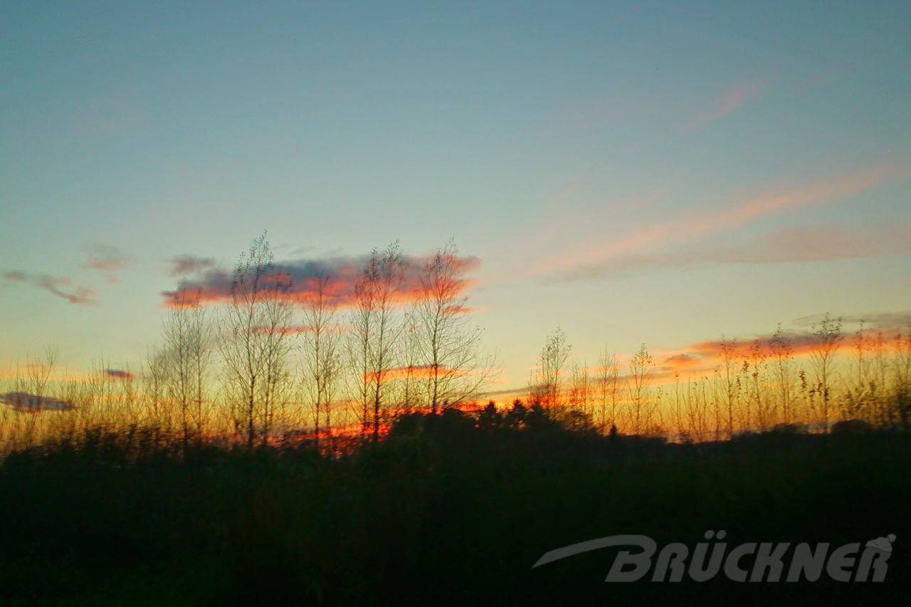 Sonnenuntergang bei Uplengen