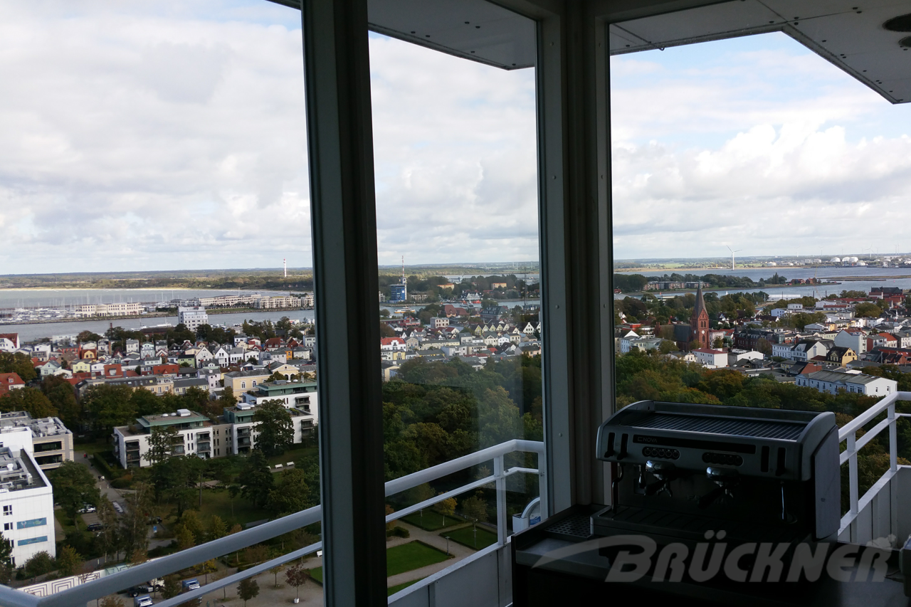 Warnemünde, Blick vom Hotel Neptun