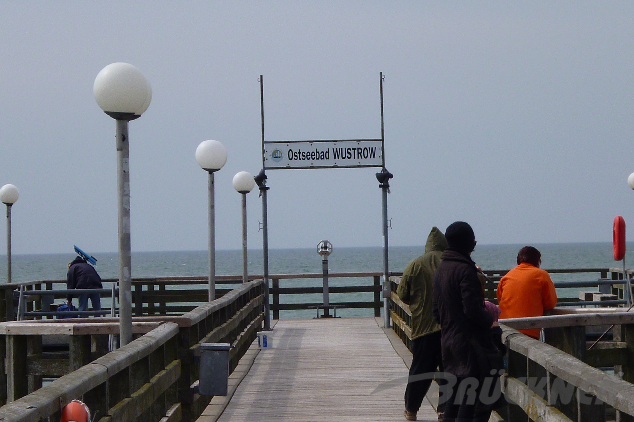 Seebrücke Wustrow